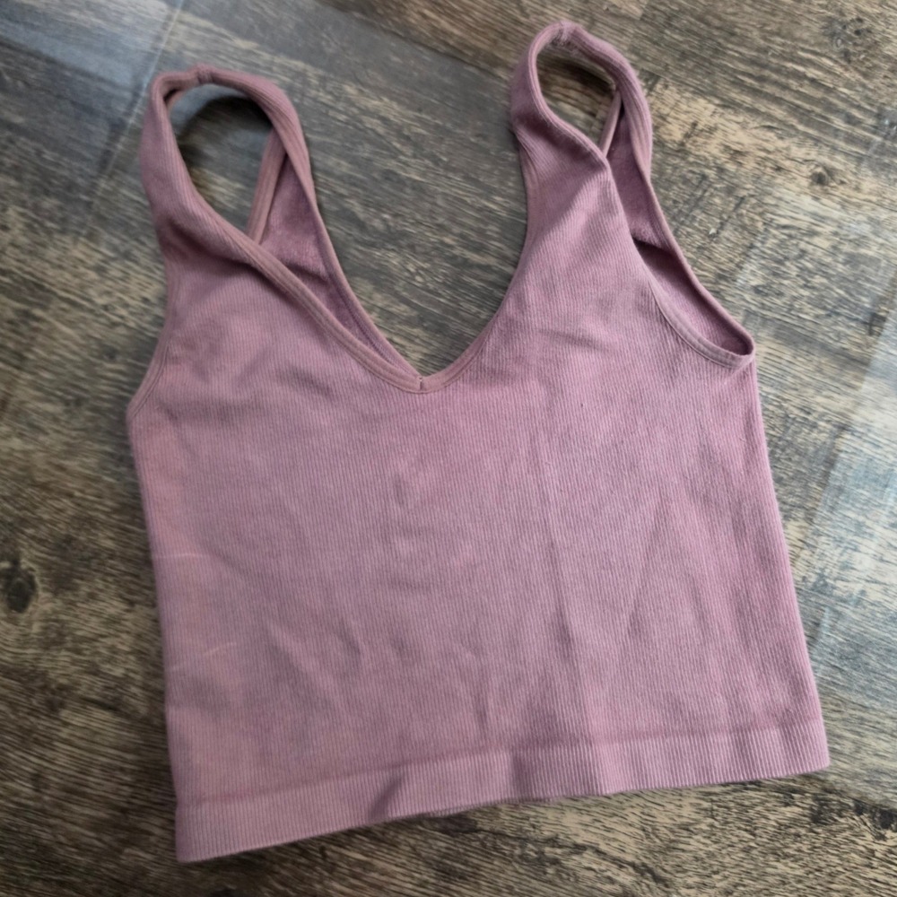 BY TOGETHER Ribbed Tank Top Womens S/M Pink V-Neck Seamless Cropped Athleisure